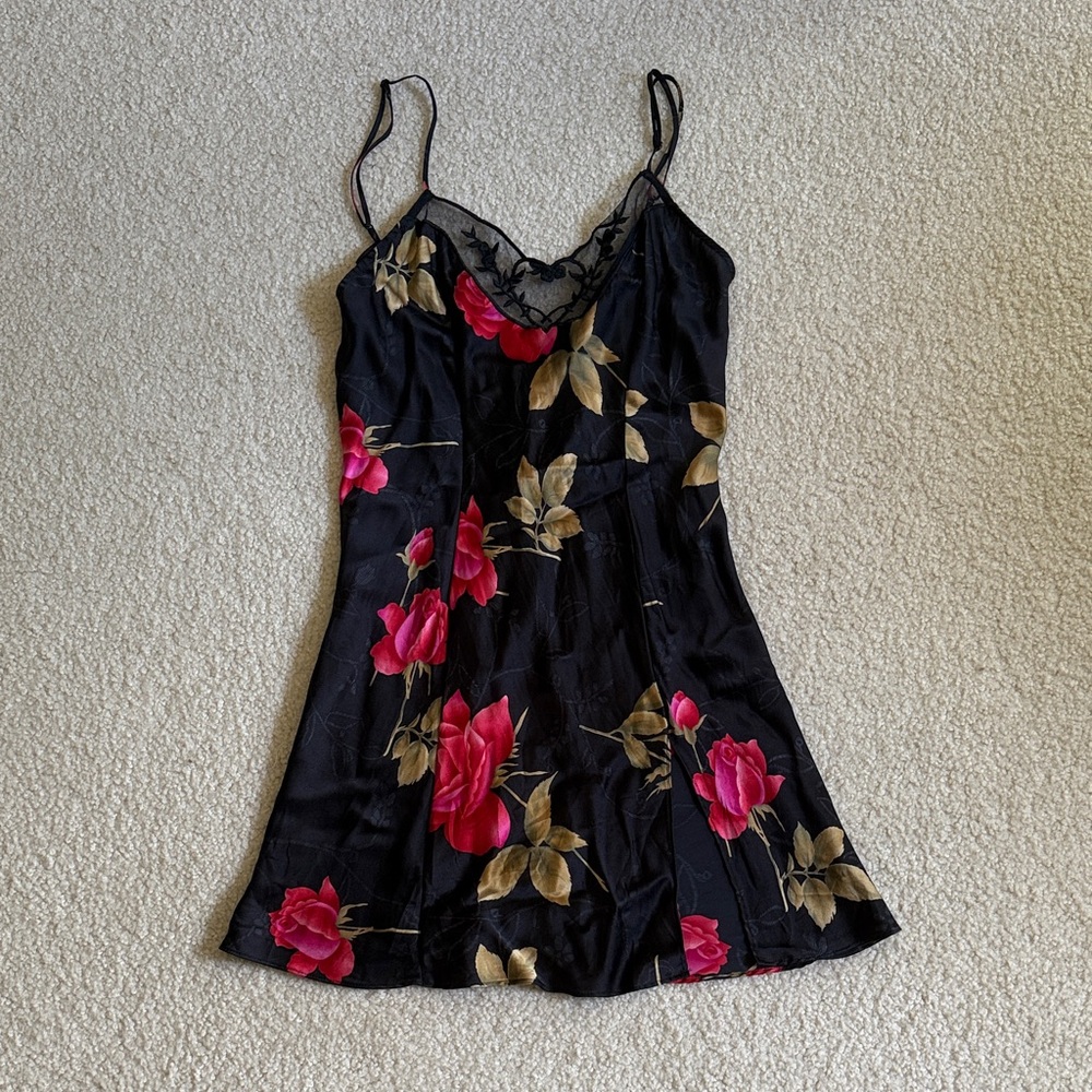 Vintage 90s Victoria's Secret silk rose print slip dress